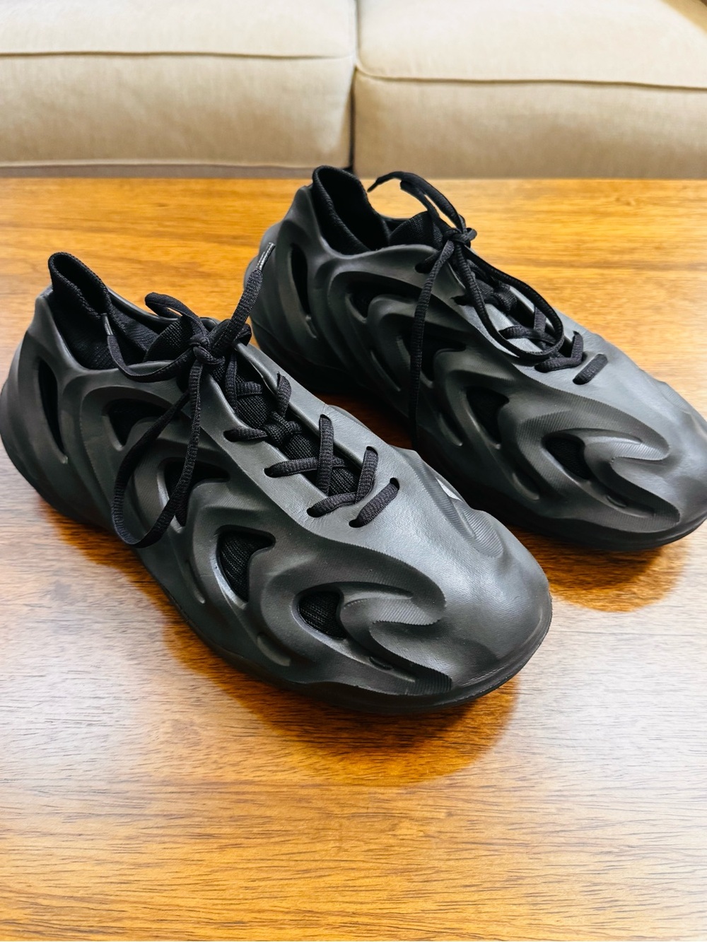 Black Sculpted Foam Sneakers Lace-Up Cutout Chunky Slip-On Shoes, Size 9